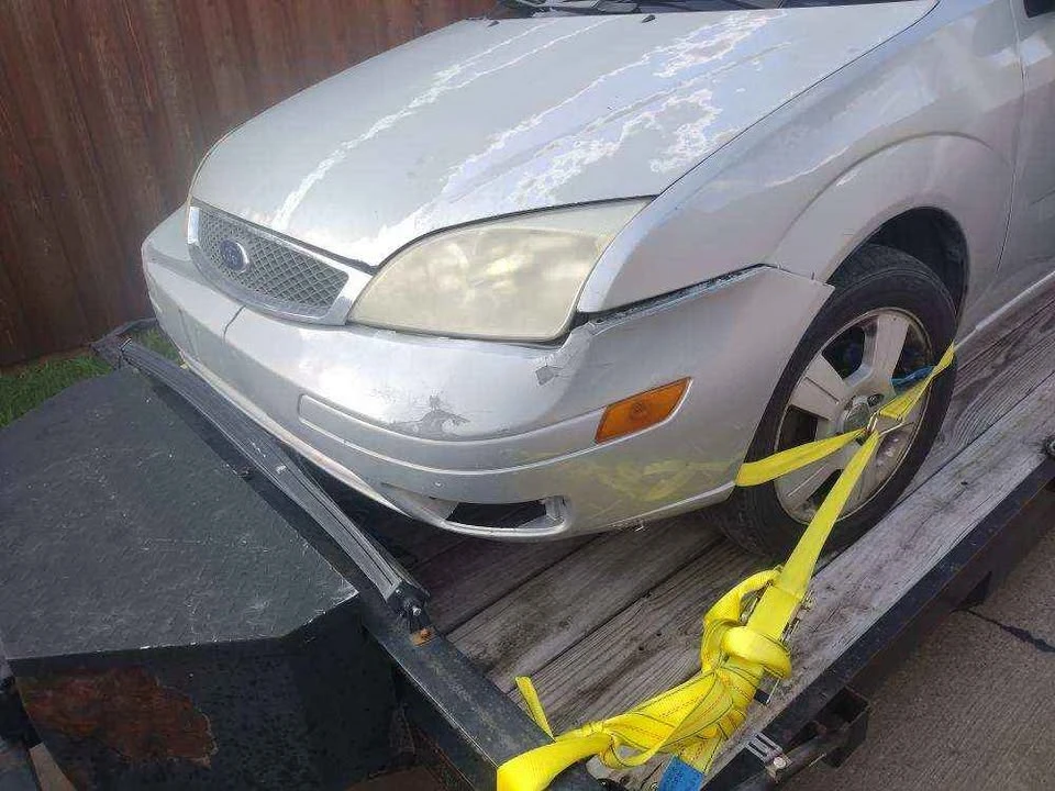 2003 Ford Focus 1st Gen - Image 15 of 16