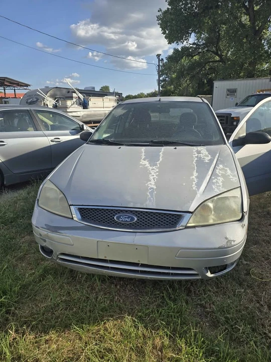 2003 Ford Focus 1st Gen - Image 3 of 16