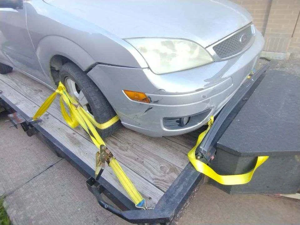 2003 Ford Focus 1st Gen - Image 14 of 16