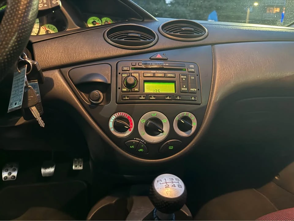 2003 Ford Focus 1st Gen - Image 10 of 12