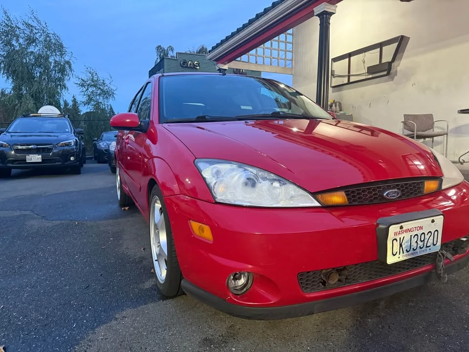 2003 Ford Focus 1st Gen - Image 2 of 12