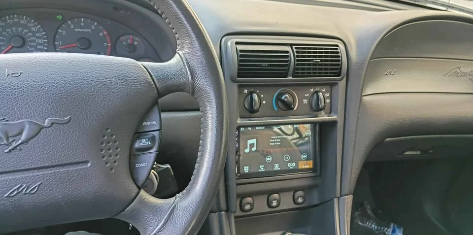 2003 Ford GT 1st Gen - Image 2 of 2