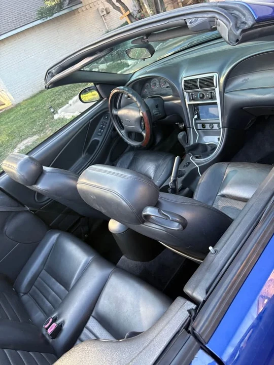 2003 Ford GT 1st Gen - Image 9 of 10