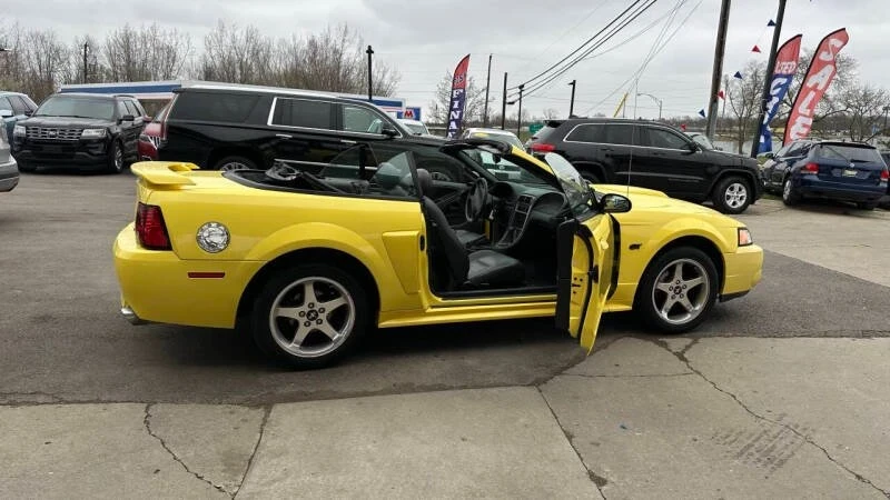 2003 Ford SN95 Mustang - Image 8 of 18