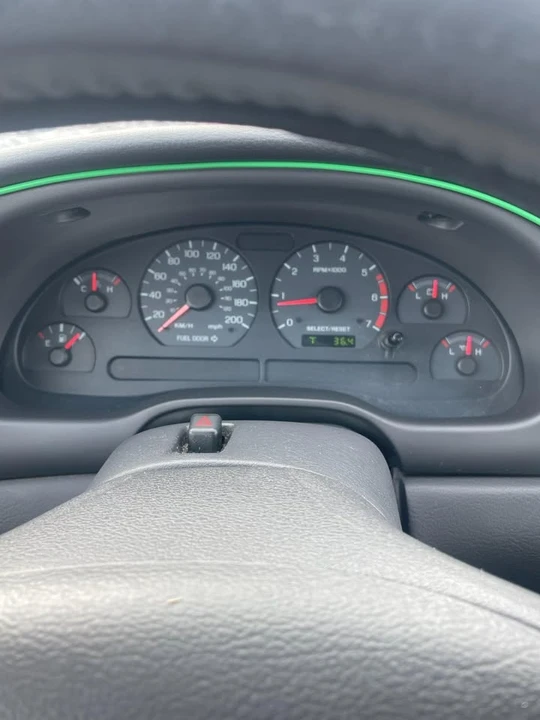 2003 Ford SN95 Mustang - Image 6 of 8