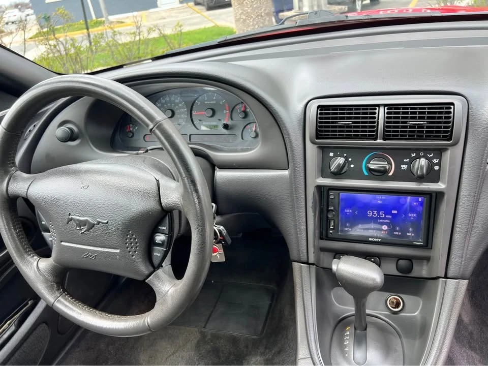 2003 Ford SN95 Mustang - Image 9 of 11