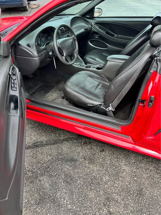 2003 Ford SN95 Mustang - Image 6 of 11