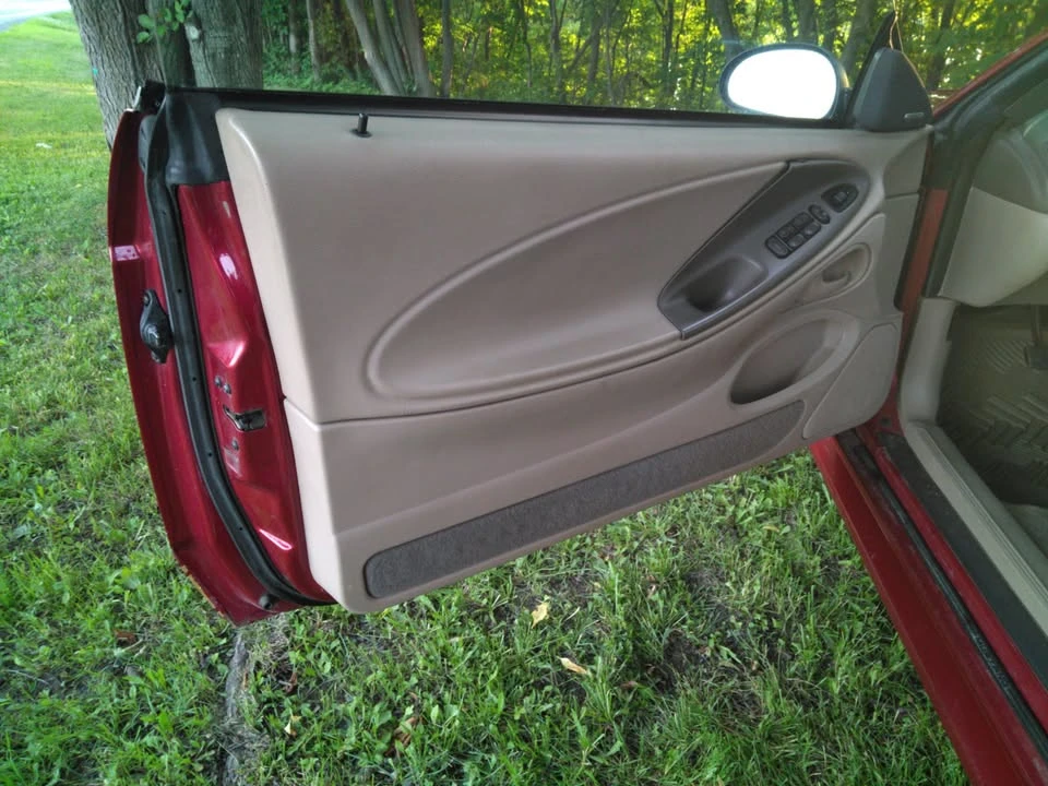 2003 Ford SN95 Mustang - Image 6 of 11