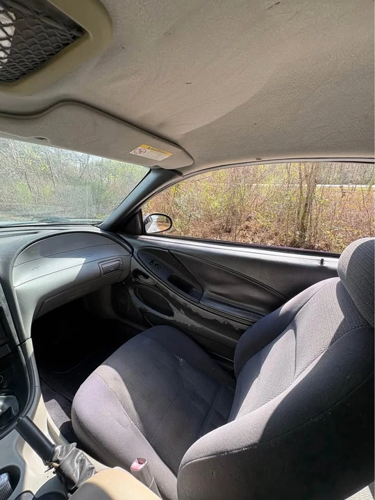 2003 Ford SN95 Mustang - Image 8 of 10