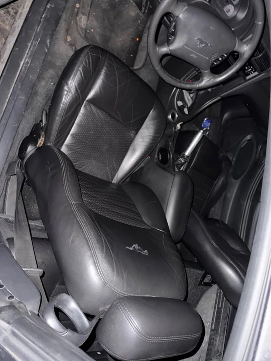 2003 Ford SN95 Mustang - Image 11 of 19
