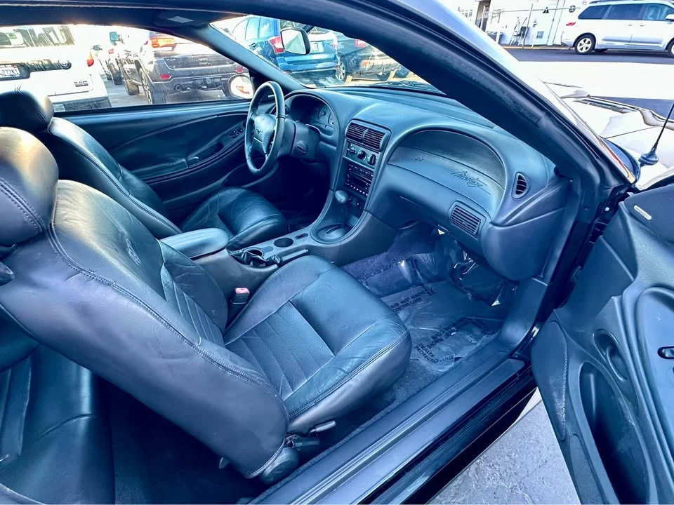 2003 Ford SN95 Mustang - Image 10 of 16