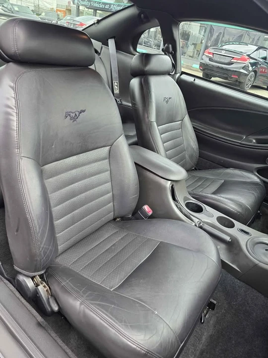 2003 Ford SN95 Mustang - Image 11 of 18