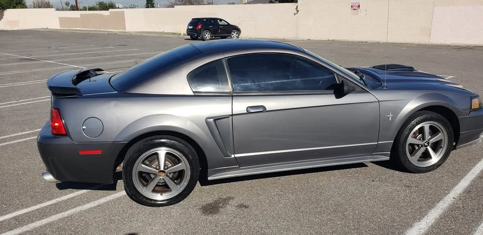 2003 Ford SN95 Mustang - Image 5 of 12