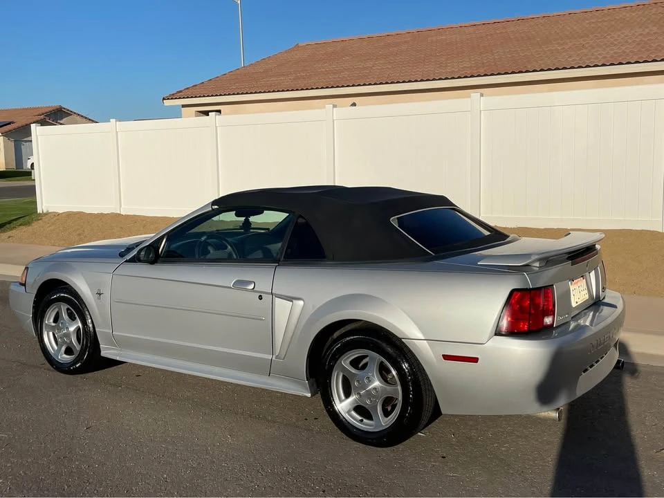 2003 Ford SN95 Mustang - Image 8 of 9
