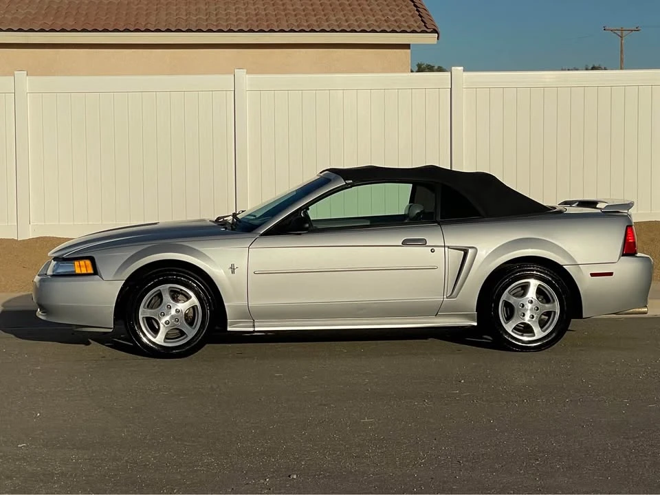 2003 Ford SN95 Mustang - Image 5 of 9