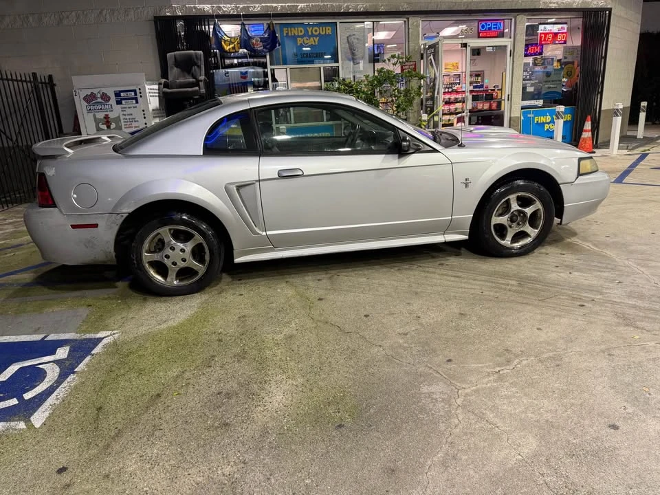2003 Ford SN95 Mustang - Image 6 of 10