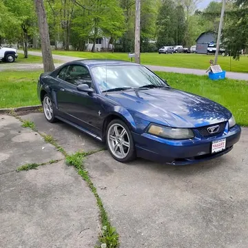 2003 Ford Mustang V6 Premium Coupe