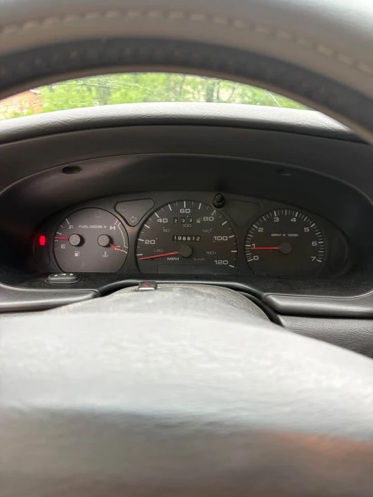 2003 Ford Taurus 4th Gen - Image 5 of 8