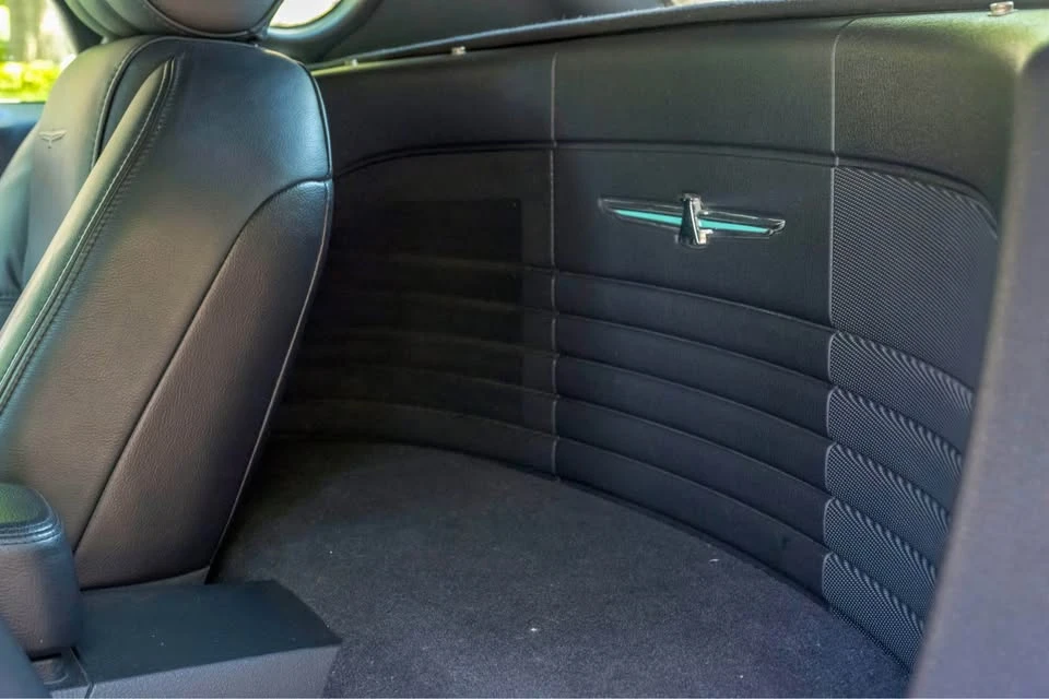 2003 Ford Thunderbird 11th Gen - Image 10 of 18