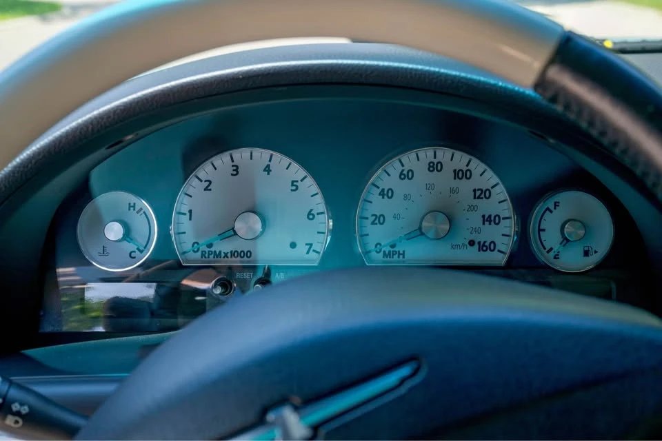 2003 Ford Thunderbird 11th Gen - Image 13 of 18