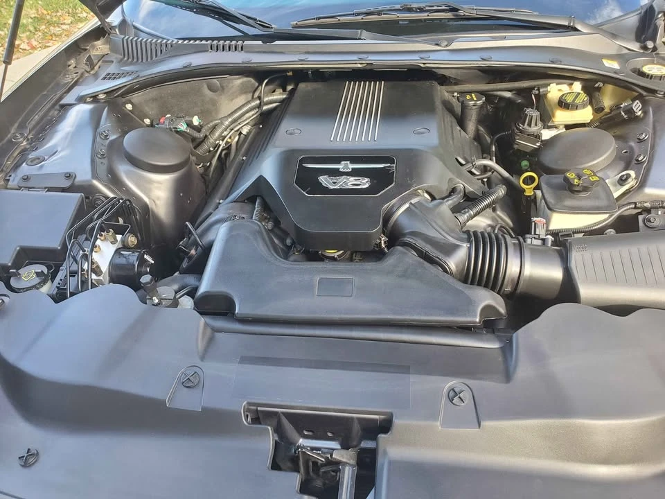 2003 Ford Thunderbird 11th Gen - Image 9 of 12