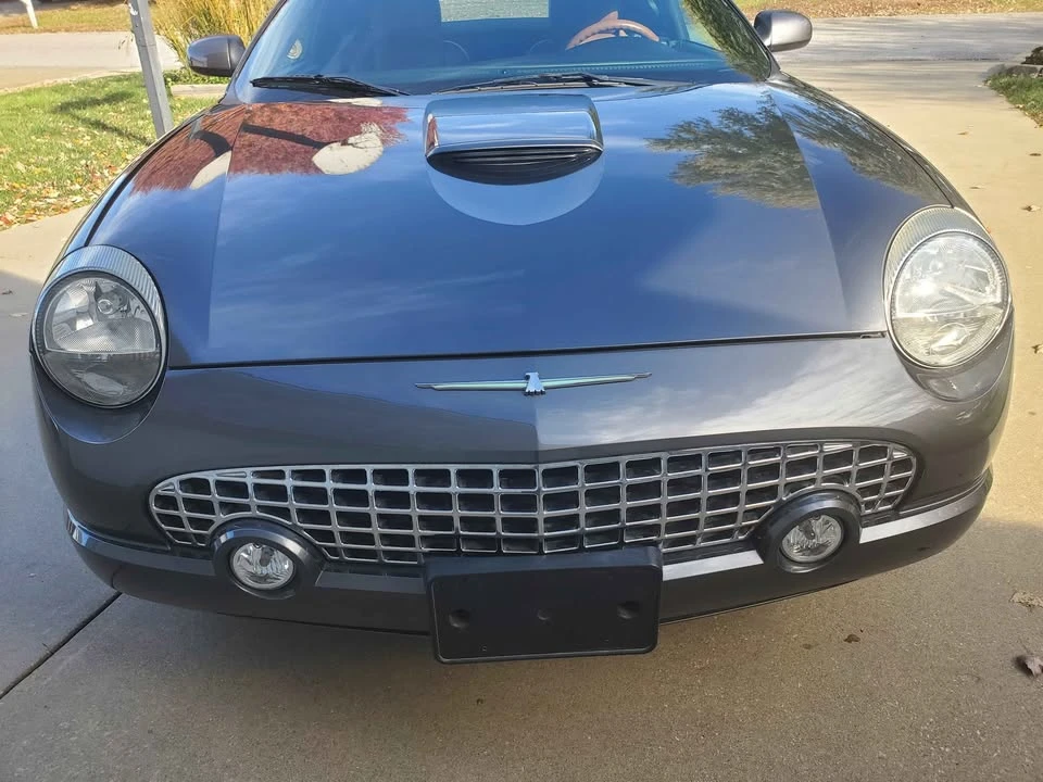2003 Ford Thunderbird 11th Gen - Image 6 of 12