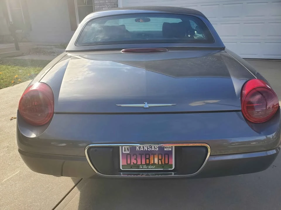 2003 Ford Thunderbird 11th Gen - Image 8 of 12