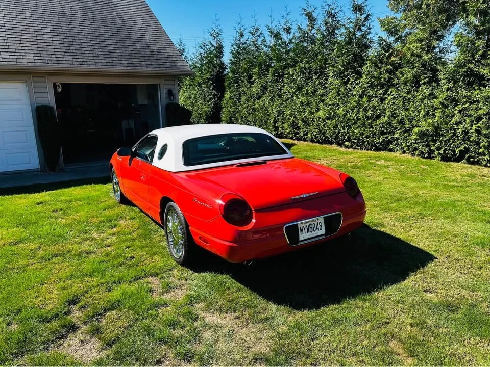 2003 Ford Thunderbird 11th Gen - Image 12 of 13