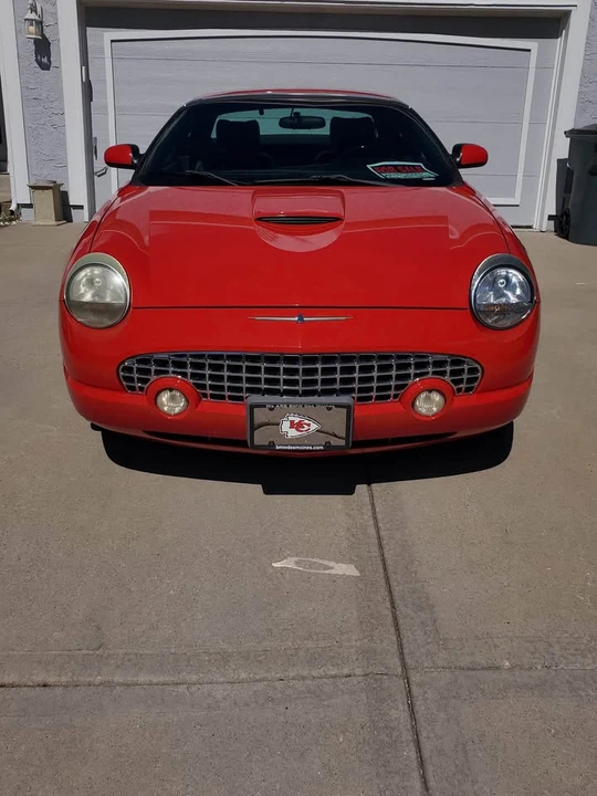 2003 Ford Thunderbird 11th Gen - Image 2 of 5