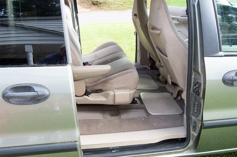 2003 Ford - Image 9 of 10