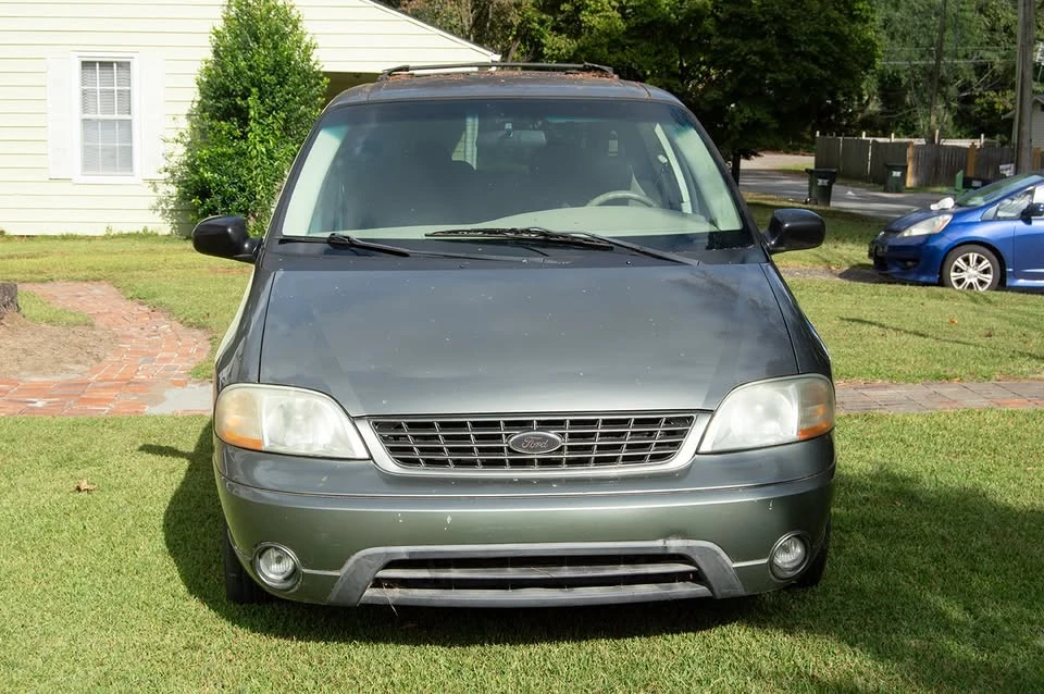 2003 Ford - Image 2 of 10
