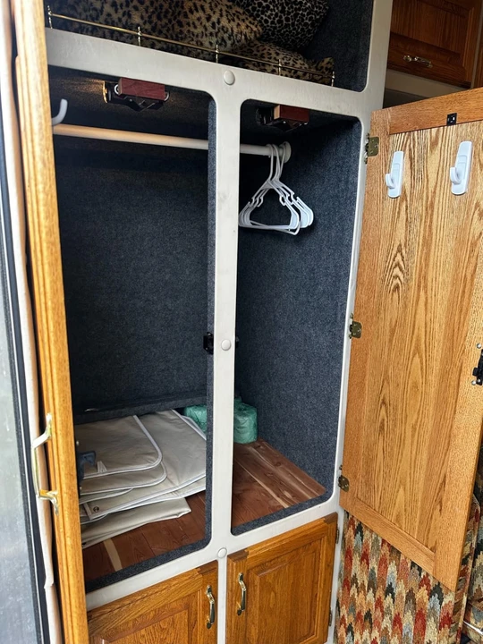 2003 Freightliner - Image 12 of 14