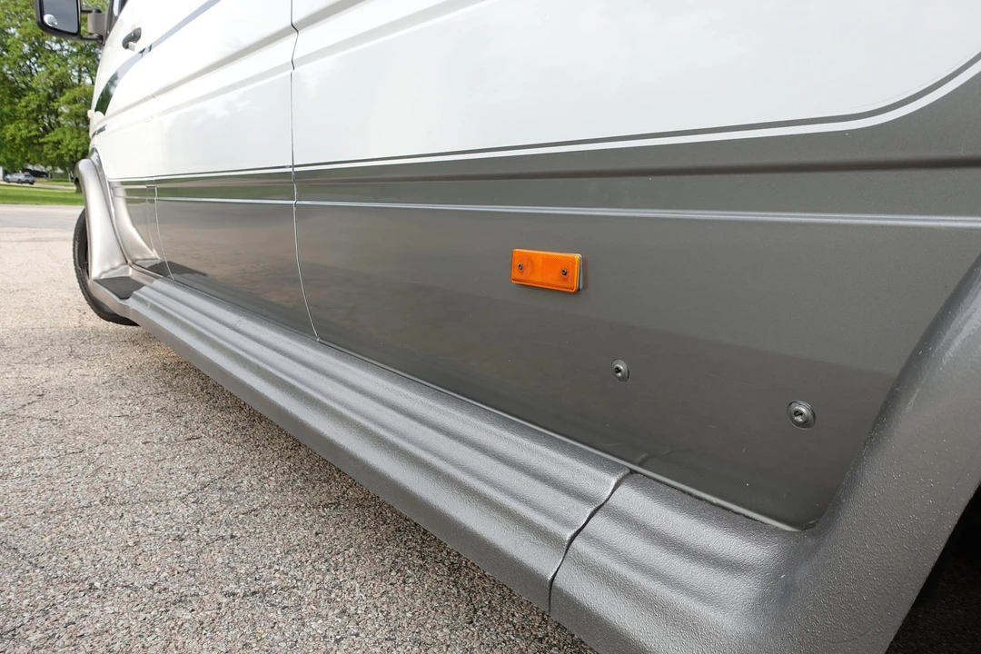 2003 Mercedes-Benz T1N Sprinter - Image 28 of 31