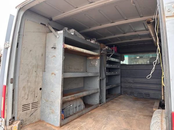 2003 Freightliner - Image 9 of 12