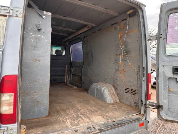 2003 Freightliner - Image 8 of 12
