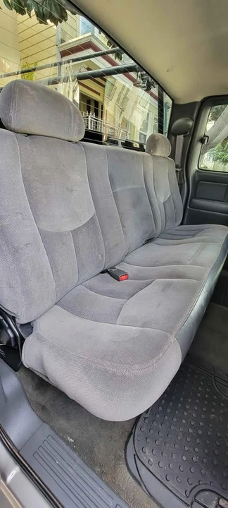 2003 GMC Sierra 2nd Gen - Image 2 of 4