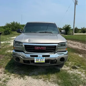 2003 GMC 1500 Club Coupe Classic Short Bed