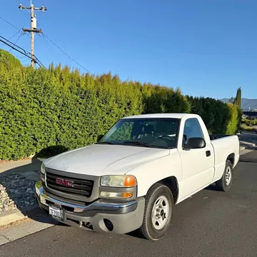 2003 GMC 1500 Regular Cab Short Bed