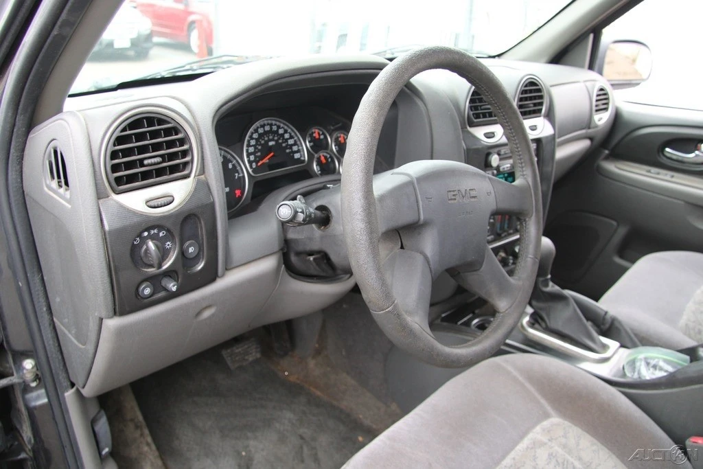 2003 GMC Envoy - Image 13 of 21