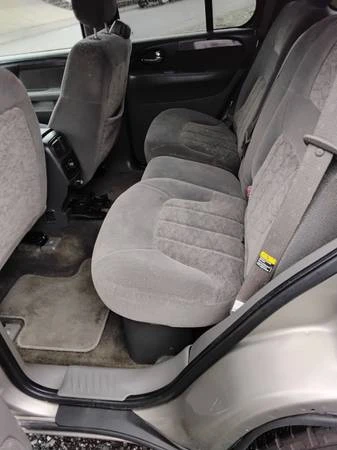 2003 GMC Envoy - Image 8 of 9