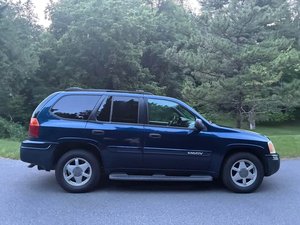 2003 GMC Envoy - Image 9 of 18