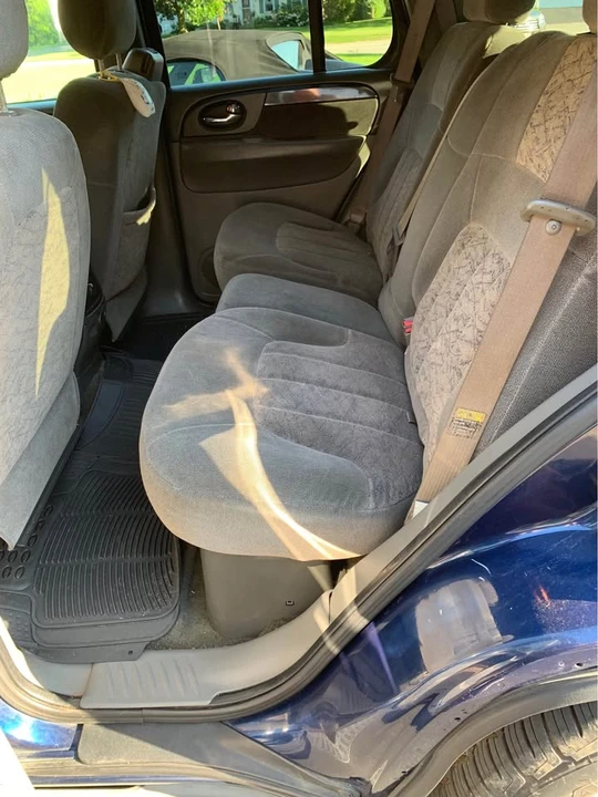 2003 GMC Envoy - Image 13 of 18