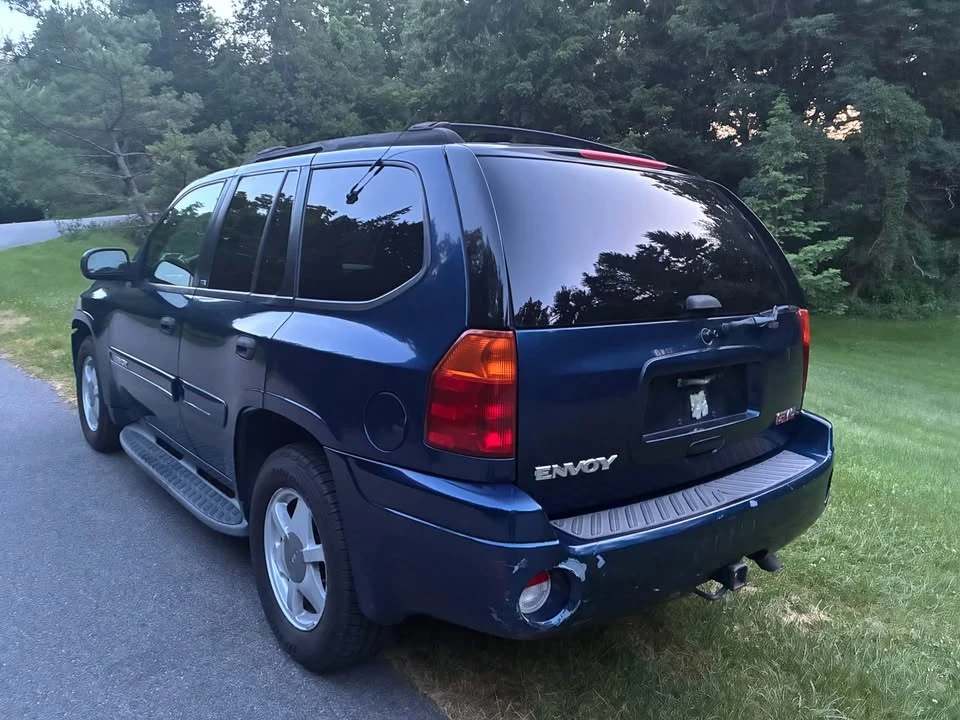 2003 GMC Envoy - Image 3 of 18
