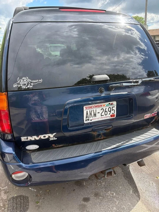 2003 GMC Envoy - Image 3 of 6