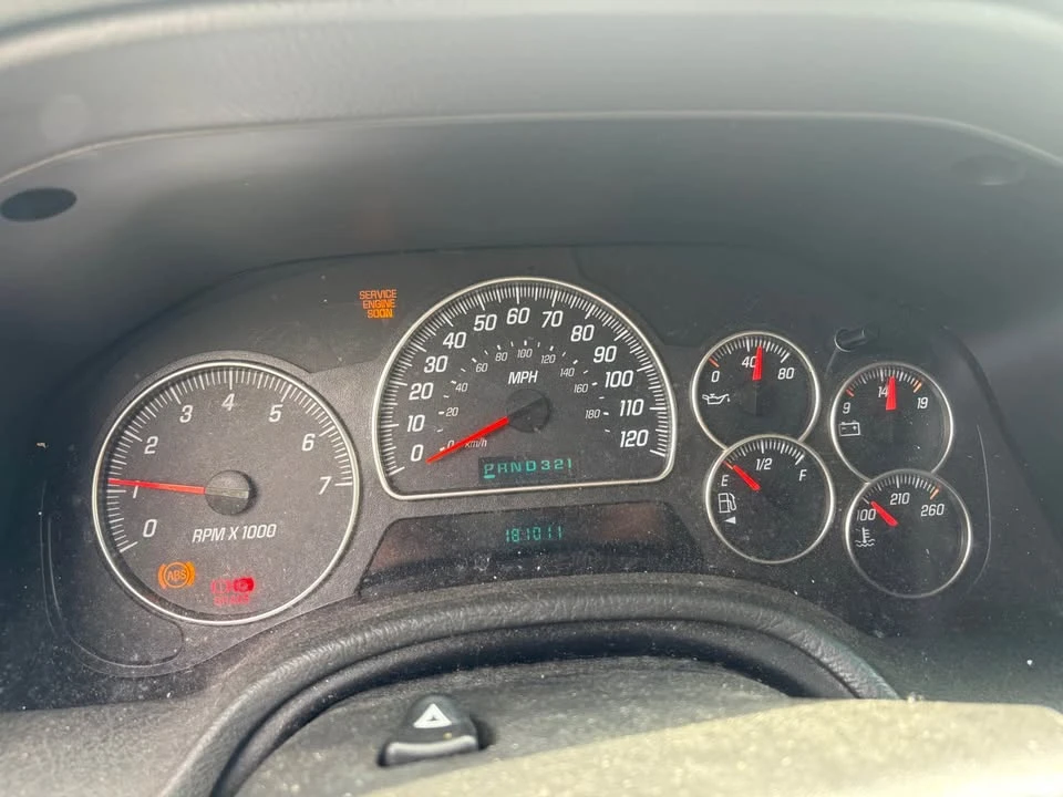 2003 GMC Envoy - Image 4 of 6