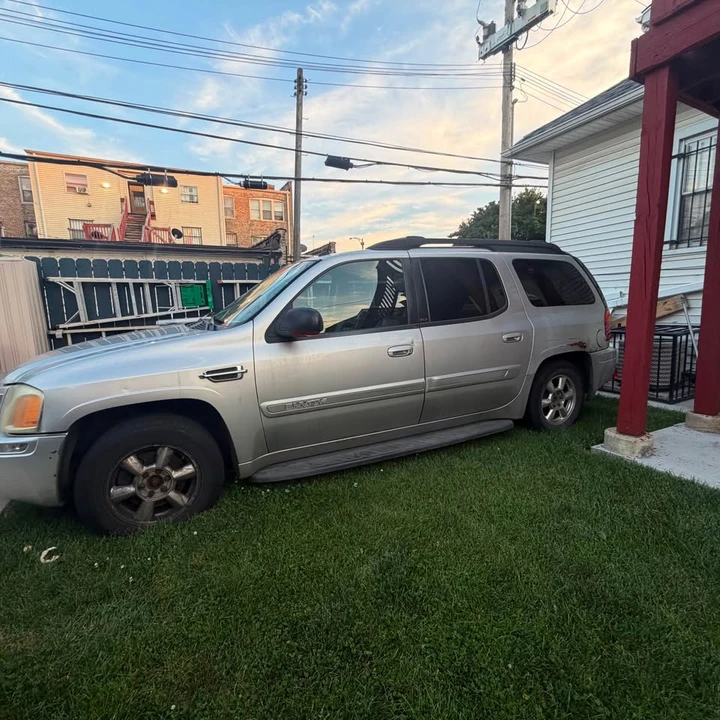 2003 GMC Envoy - Image 4 of 5