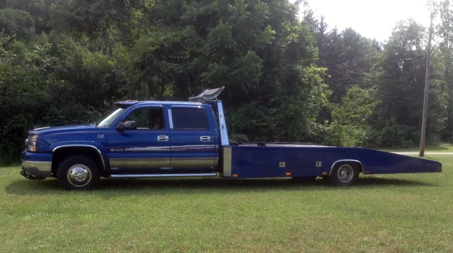 2003 GMC Sierra Heavy Duty 2nd Gen - Image 2 of 7
