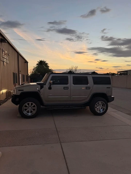 2003 GMC Hummer EV - Image 2 of 7