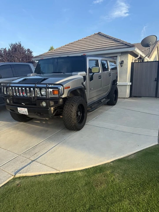 2003 Hummer Hummer H2 - Image 2 of 19