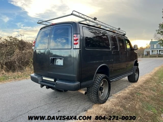 2003 GMC Savana - Image 6 of 12